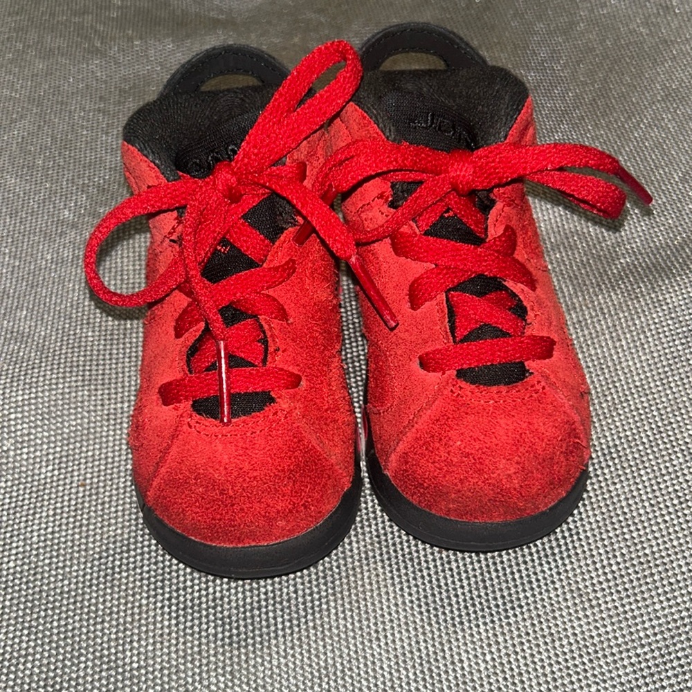 Air Jordan Retro 6s Toro Bravo size 5c